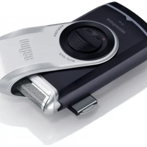 Braun M-90 MobileShave Rasierer Silber/schwarz 12